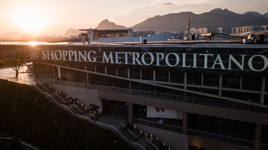 O Rio é Pagode anima Arena Errejota no Shopping Metropolitano Barra