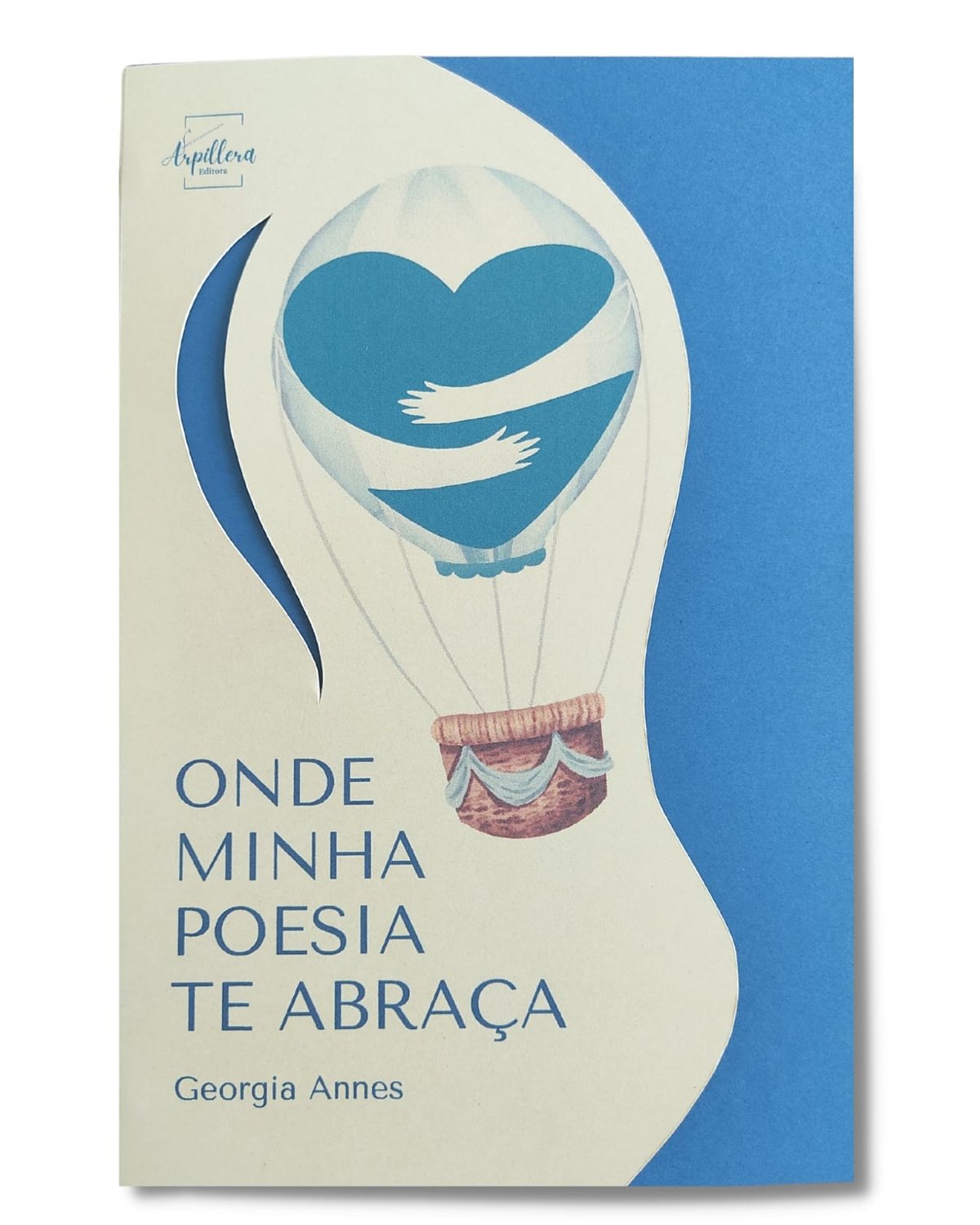 Georgia Annes participa da Flipelô, com os livros 'Onde Minha Poesia te Abraça' e 'Coletânea Palavráguas', nesta quinta (7), no Pelourinho, Bahia.
