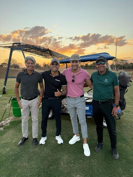 Os Cara do Arrocha, Israel Novaes e Thiago Brava movimentam cenário sertanejo em tarde de golfe em Goiânia