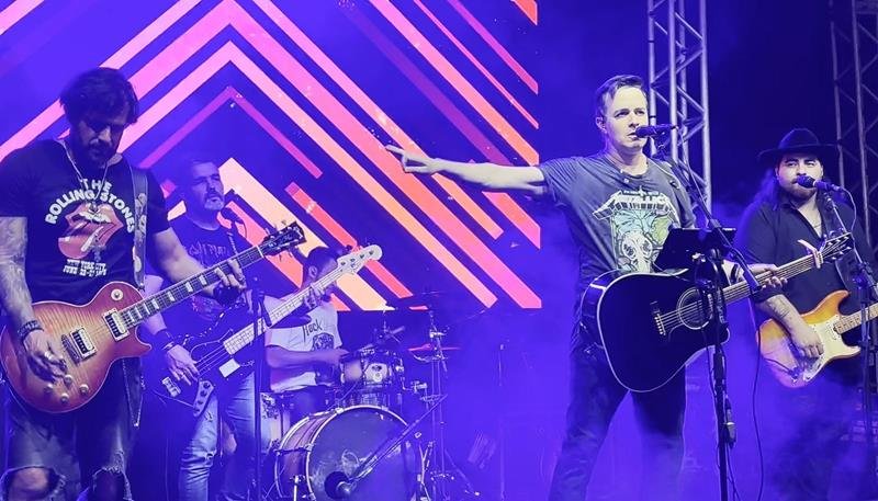 Esquina 62 celebra 2 anos com festa especial em 15 de agosto e show da Banda Vegga