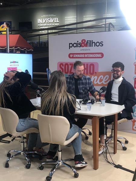 Leonardo Lopes participa de podcast no maior evento de parentalidade do Brasil