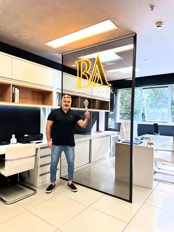 Betinho Alves lança capítulo em Disruptivo ao lado de Flávia Pavanelli e Luíza Trajano