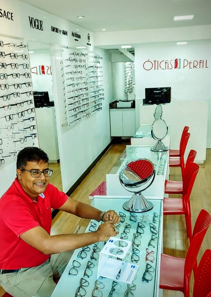 Adriano Oliveira: De Estagiário a Empresário de Sucesso no Ramo Óptico 3 Foto/Joacles Costa