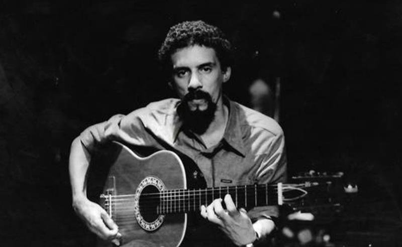 Show Tributo aos 80 anos de Gonzaguinha com Marcelo Kará, acontece no dia 7 de outubro na quadra da Estácio Sá Show Tributo aos 80 anos de Gonzaguinha com Marcelo Kará, acontece no dia 7 de outubro na quadra da Estácio Sá