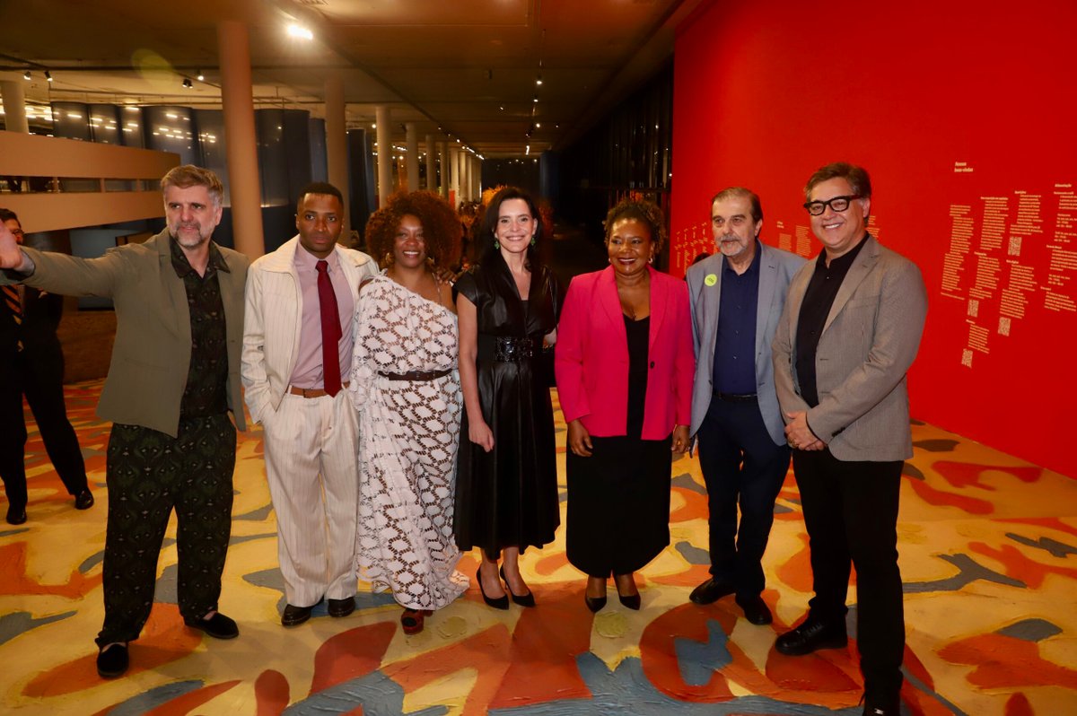 Bienal de São Paulo 2025 abre com grande celebração artística 3 Bienal de São Paulo 2025 abre com grande celebração artística