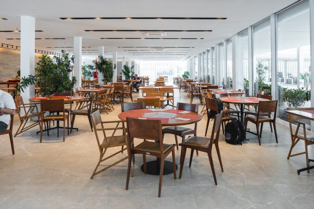 Lagune Barra Hotel renova gastronomia e lazer para hóspedes