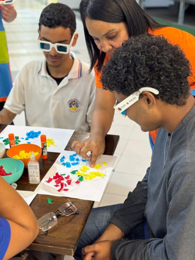 Shoppings promovem atividades gratuitas pelo Dia Mundial do Daltonismo Shoppings promovem atividades gratuitas pelo Dia Mundial do Daltonismo