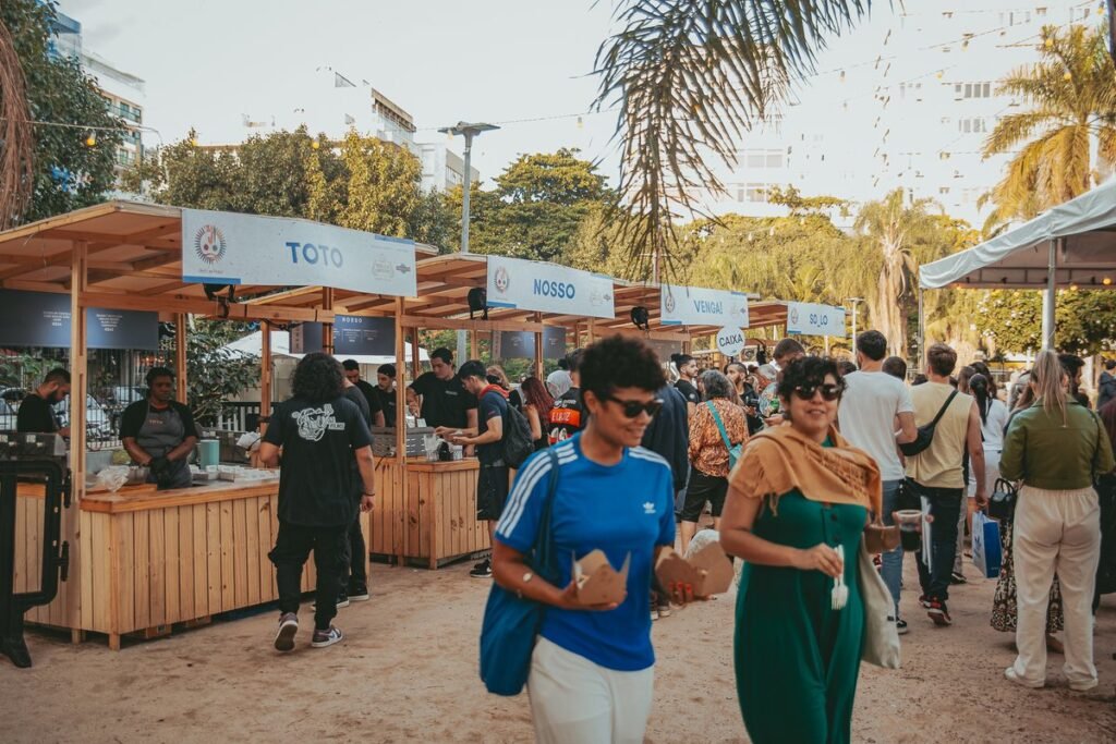 Chefs na Praça leva gastronomia e samba a Ipanema