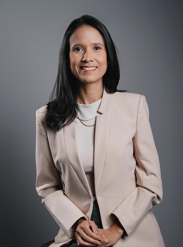 Luciana Lavigne, médica que atua na Medicina Funcional Integrativa, lança obra sobre saúde preventiva