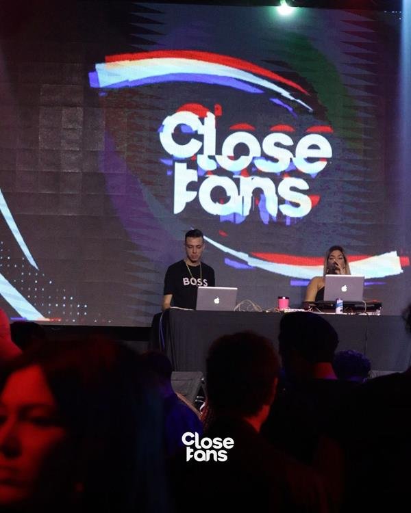 Close Fans marca presença como patrocinador oficial na megafesta de aniversário de Gabriel Leão