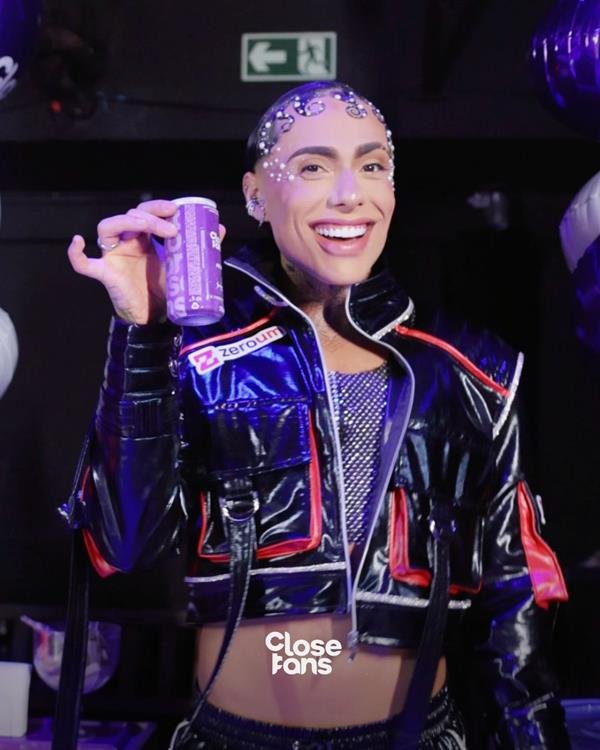 Close Fans marca presença como patrocinador oficial na megafesta de aniversário de Gabriel Leão