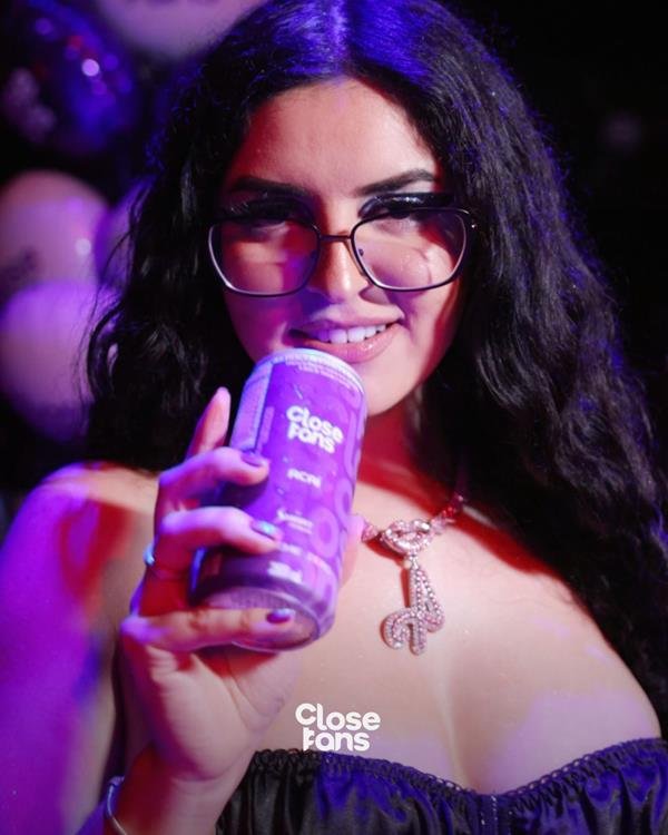 Close Fans marca presença como patrocinador oficial na megafesta de aniversário de Gabriel Leão