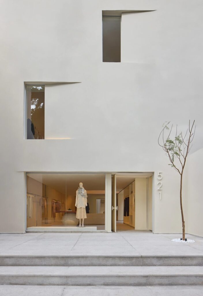 Front Row abre pop-up com bolsas raras em São Paulo Front Row abre pop-up com bolsas raras em São Paulo