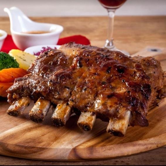 Restaurante e Pizzaria Veneza em Bertioga: Tradição, Sabor e Hospitalidade desde 1995