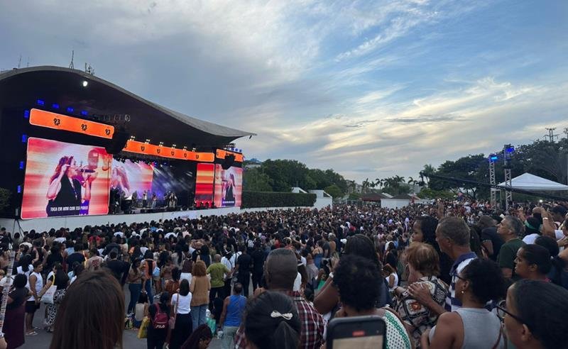 1ª edição do Viradão Gospel Rio reúne mais de 100 mil pessoas em vários pontos da cidade 1ª edição do Viradão Gospel Rio reúne mais de 100 mil pessoas em vários pontos da cidade