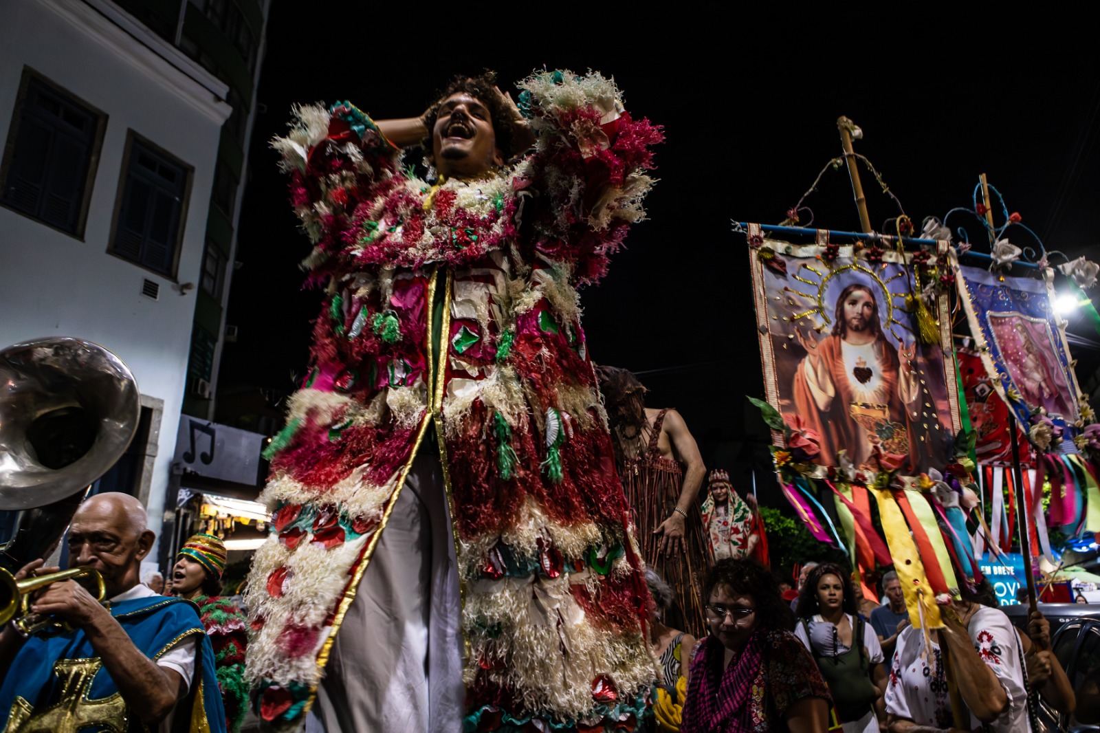 “Procissão de Todos os Santos” volta às ruas do Rio em cortejo aberto ao público