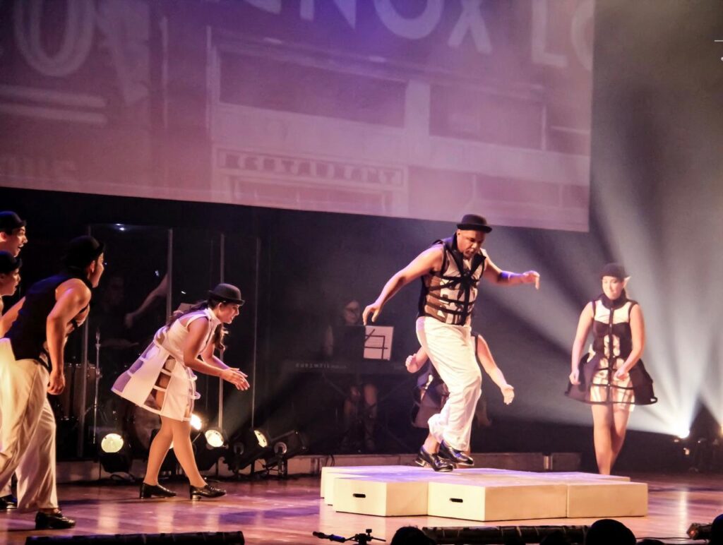 OBS celebra 35 anos com novo espetáculo no Teatro Fashion Mall OBS celebra 35 anos com novo espetáculo no Teatro Fashion Mall