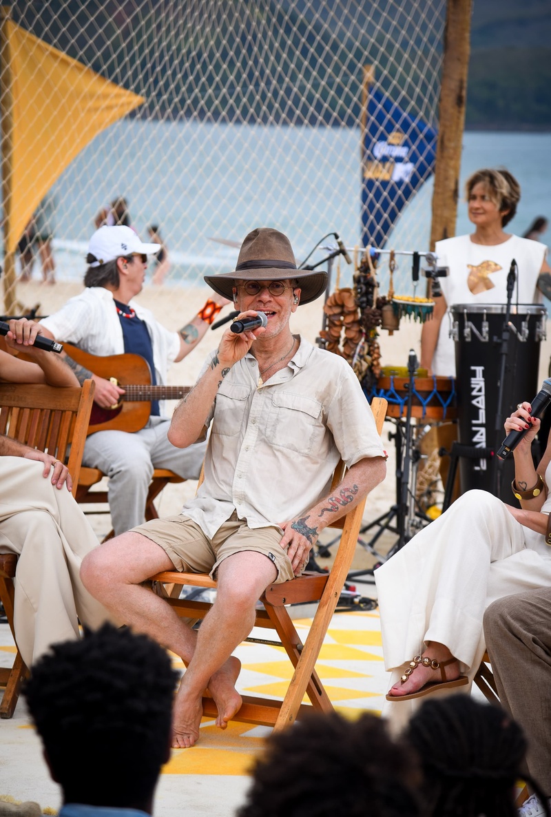 Gravação do Corona Luau MTV reúne Nando Reis, Céu e Os Garotin em tributo a Cássia Eller