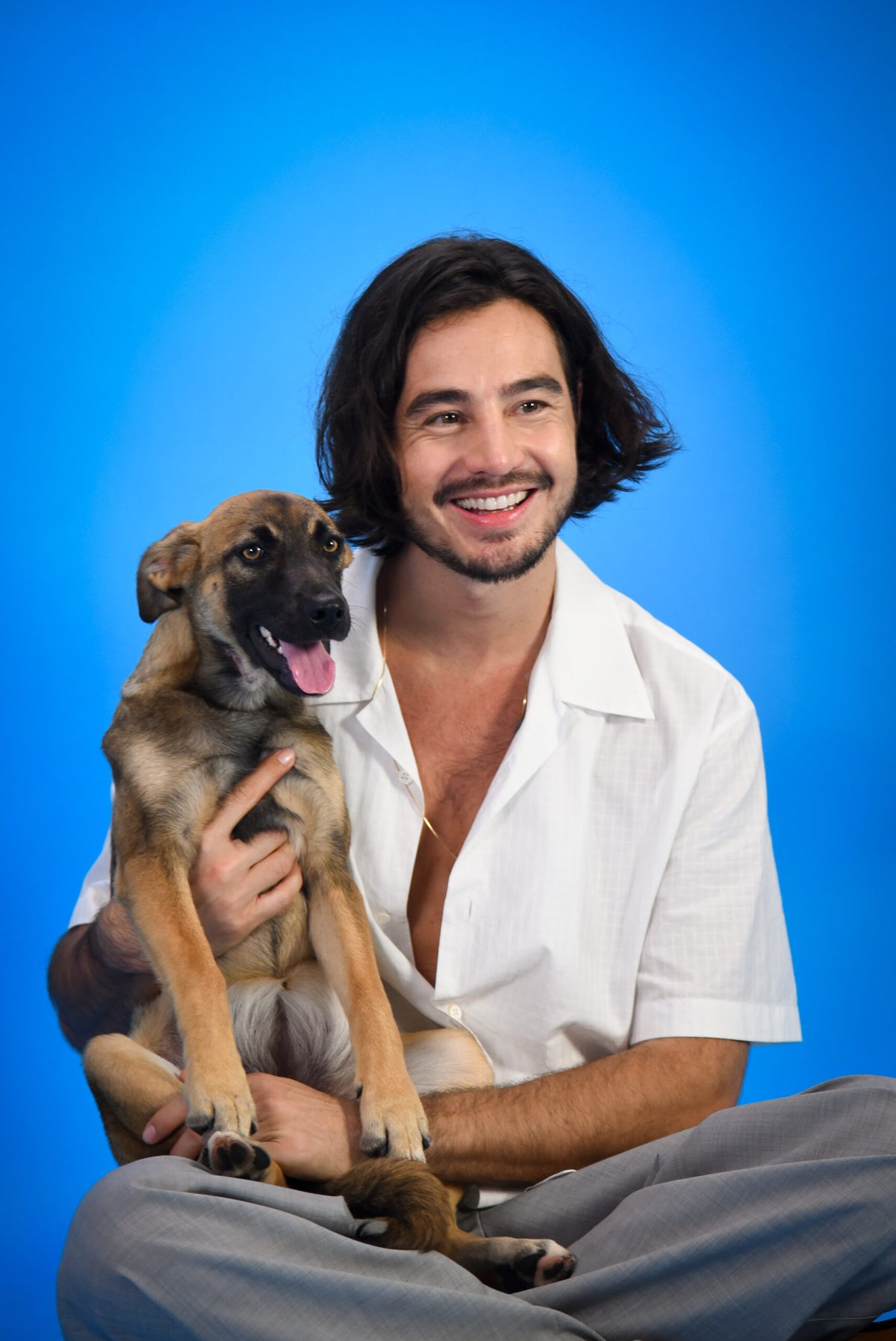 Tiago Iorc lança versão de “Oração de São Francisco” e apoia ONG de proteção animal