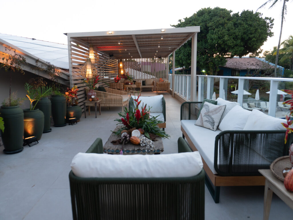 Arcobaleno Resort, em Porto Seguro, inaugura moderno auditório e rooftop Arcobaleno Resort, em Porto Seguro, inaugura moderno auditório e rooftop