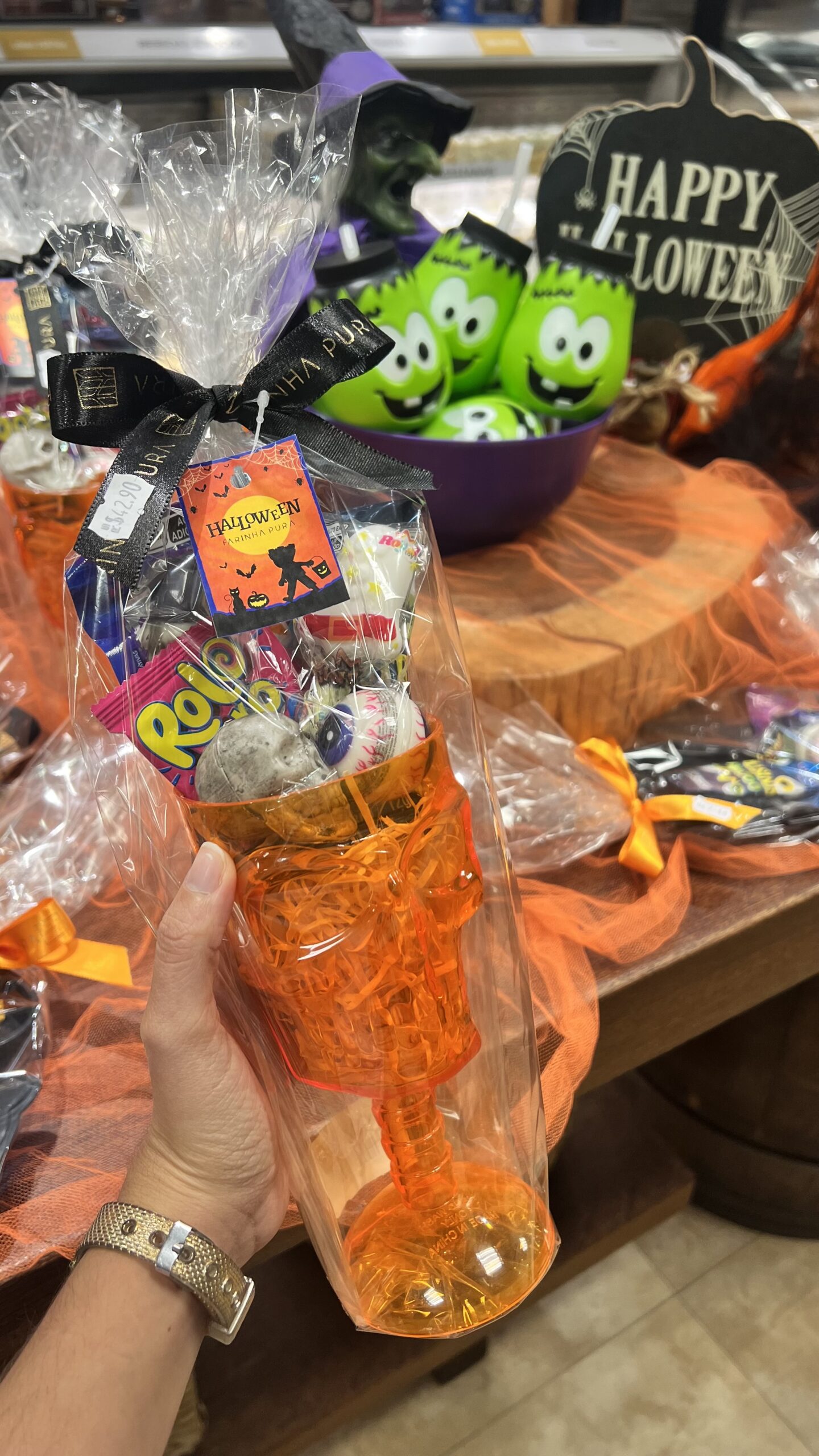 Empório Farinha Pura celebra o Halloween com kits temáticos e criativos