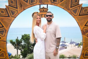 Gravação do Corona Luau MTV reúne Nando Reis, Céu e Os Garotin em tributo a Cássia Eller