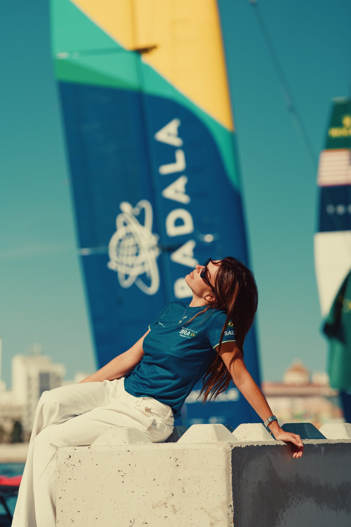 Mariana Goldfarb prestigia SailGP na Espanha a convite do Mubadala Brazil