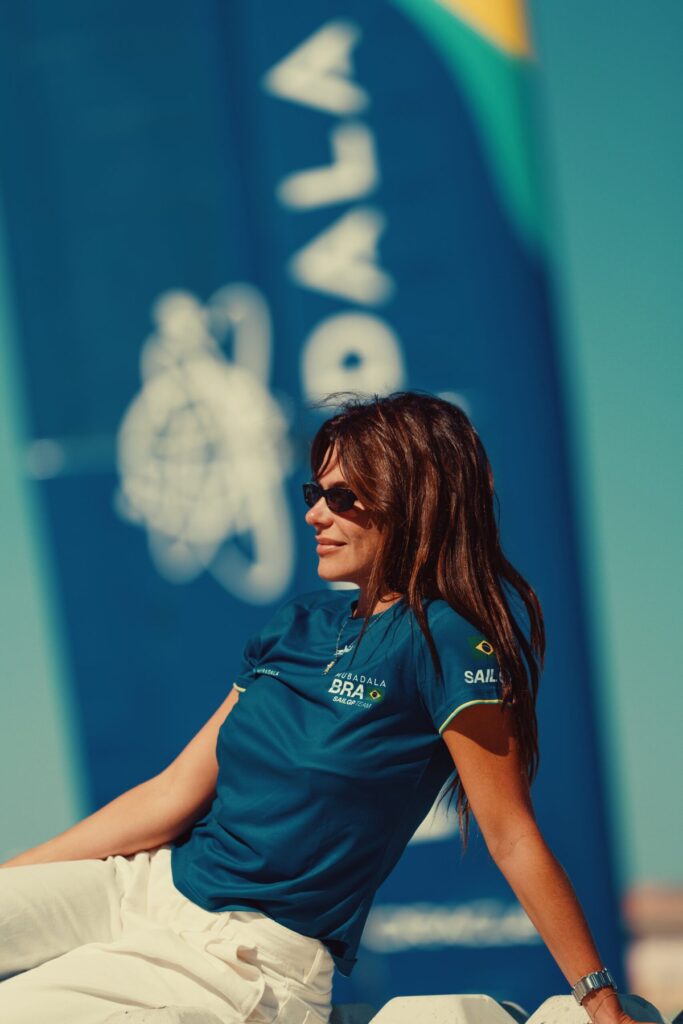 Mariana Goldfarb prestigia SailGP na Espanha a convite do Mubadala Brazil