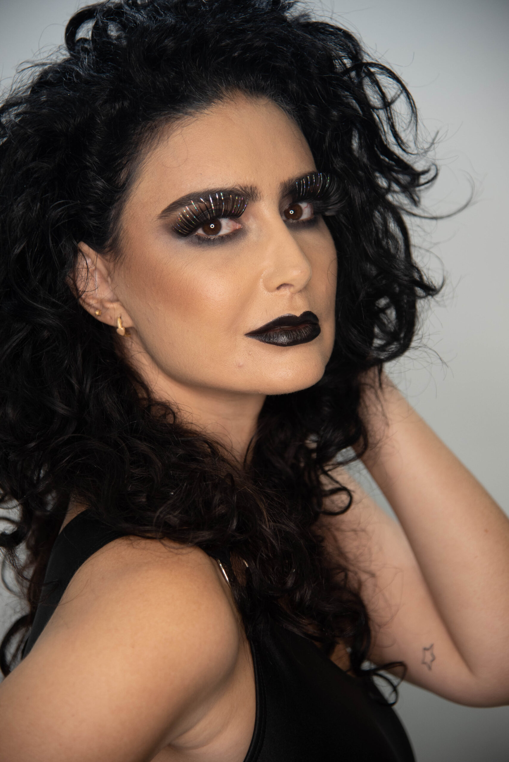 Em ritmo de Halloween, make “Medusa Sedutora” ganha destaque