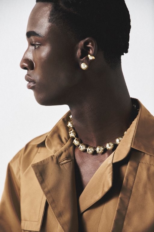 Hector Albertazzi e Alexandre Herchcovitch lançam collab exclusiva de acessórios