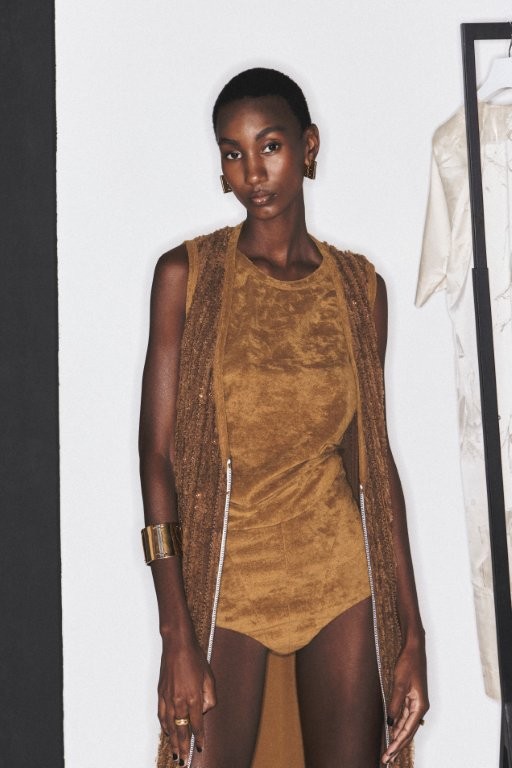 Hector Albertazzi e Alexandre Herchcovitch lançam collab exclusiva de acessórios