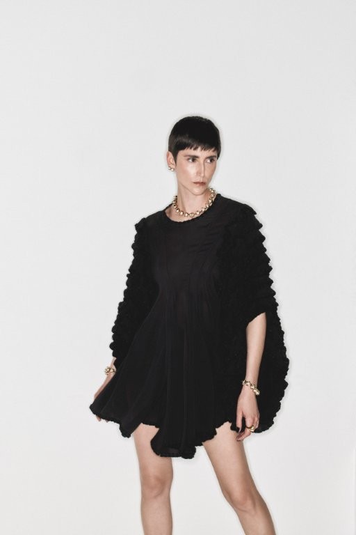 Hector Albertazzi e Alexandre Herchcovitch lançam collab exclusiva de acessórios