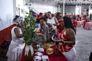 Feijoada e samba marcam o feriado da República no Porto da Pedra