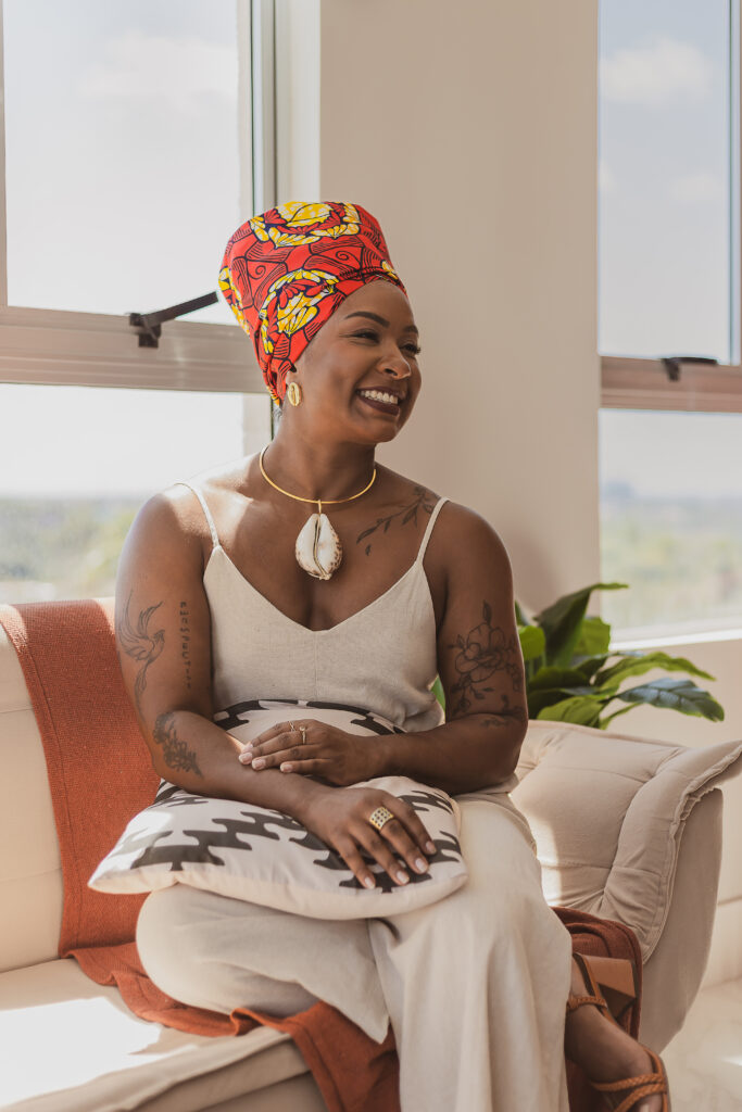 Glow-up de fim de ano impulsiona estética natural e mercado deve movimentar US$ 63 bilhões até 2027