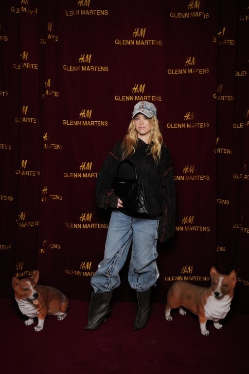 H&M e Glenn Martens celebram coleção com house party em Londres