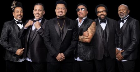 Revelação celebra 30 anos com show na Arena Independência em BH Revelação celebra 30 anos com show na Arena Independência em BH