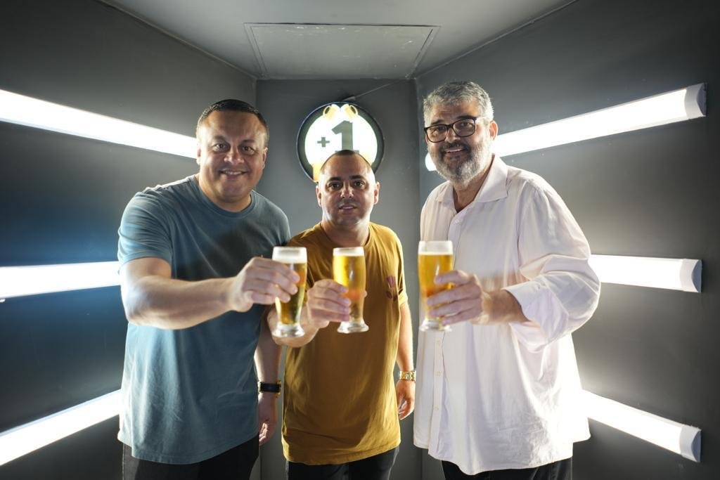 +1 Bar Piratininga comemora 1 ano com coquetel exclusivo e música ao vivo em Niterói