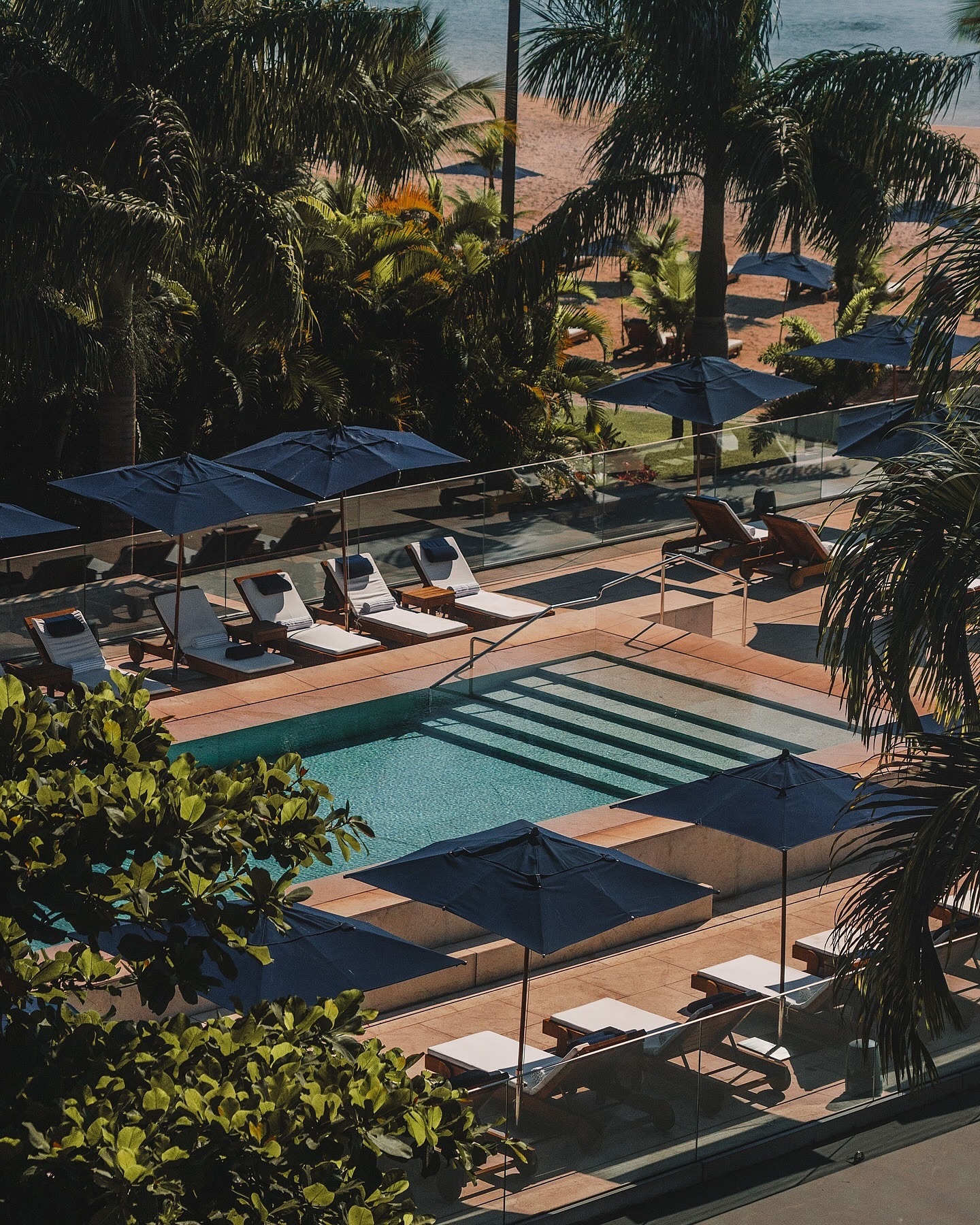 Entre ilhas, spas e restaurantes: Cris Buffara revela o charme da Costa Verde