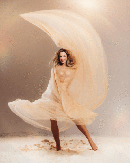 Claudia Leitte lança audiovisual de “Especiarias” com estreia em cinema e formato inédito na carreira Claudia Leitte lança audiovisual de “Especiarias” com estreia em cinema e formato inédito na carreira