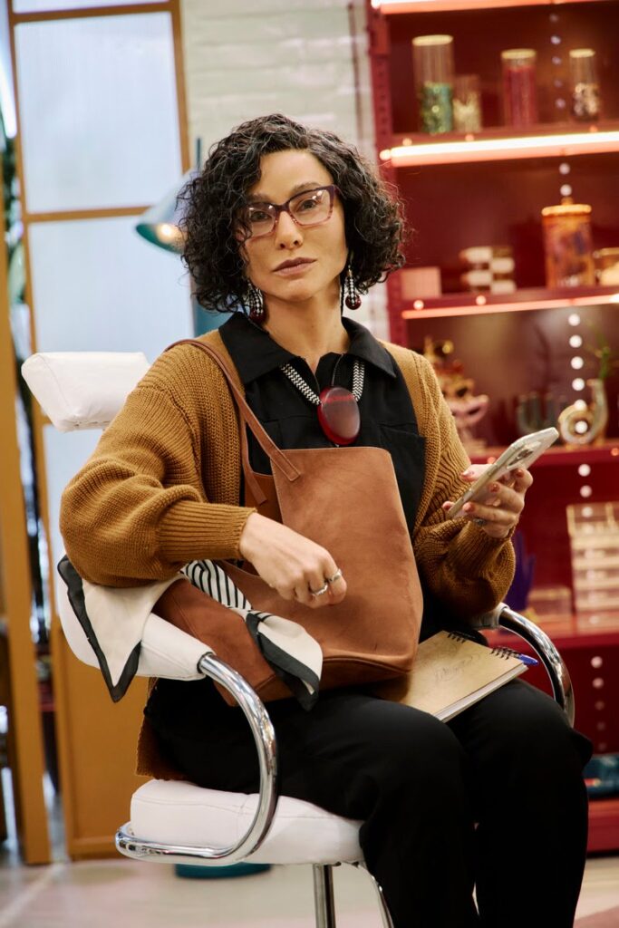 Sabrina Sato se transforma e recebe Rebeca Andrade em “Sua Maravilhosa” Sabrina Sato se transforma e recebe Rebeca Andrade em “Sua Maravilhosa”