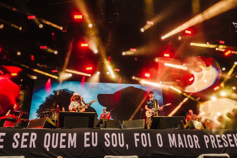 Rock the Mountain agita segundo sábado com Ney, Liniker e Gloria Groove