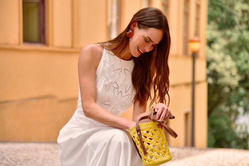 Linda de Morrer Presents “Barcelona”: Light, Cosmopolitan High Summer Fashion 4 Linda de Morrer Presents “Barcelona”: Light, Cosmopolitan High Summer Fashion