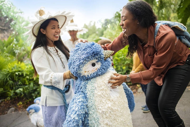 Walt Disney World celebra festas de fim de ano com magia e alegria para famílias