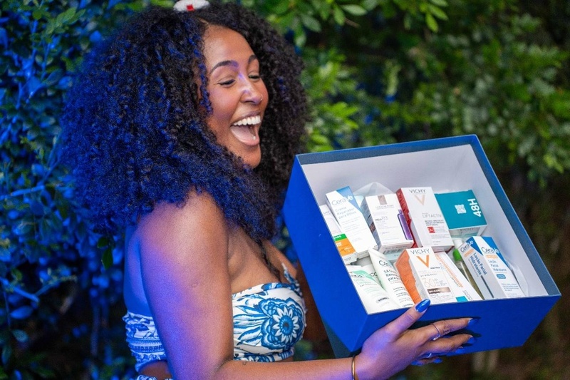 CeraVe hosts CeraGiving and gathers creators in Rio de Janeiro