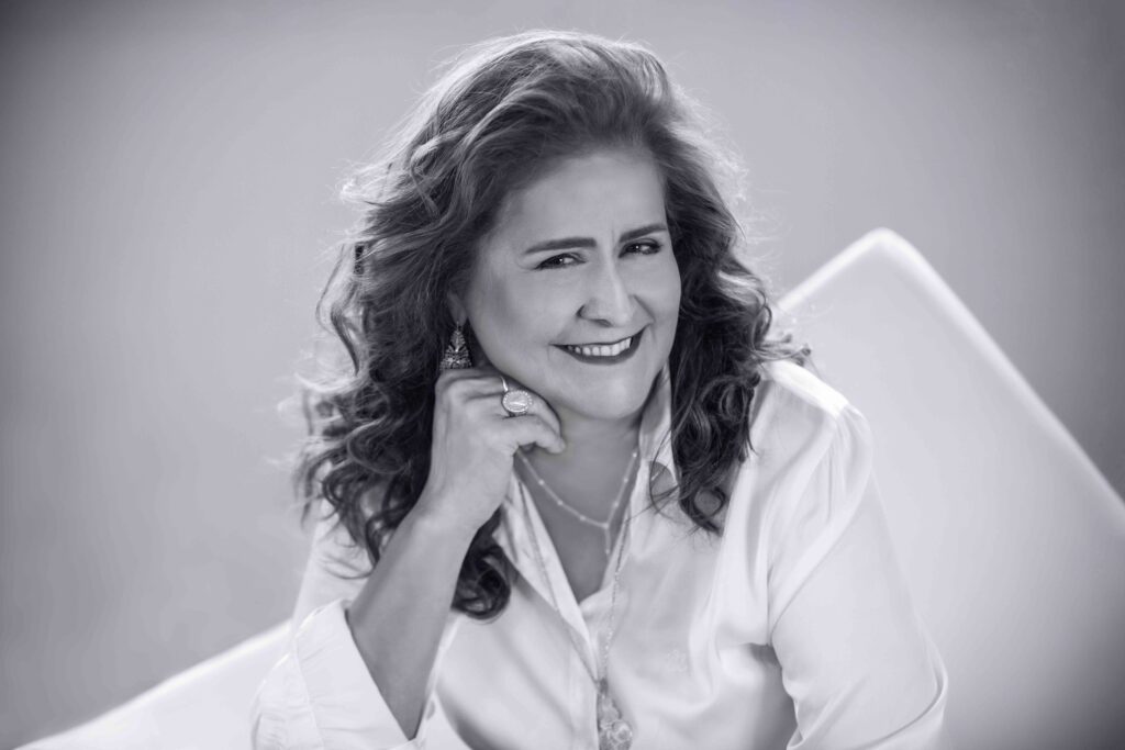 Teatro da Ilha inaugura Árbol de Navidad con show de Joanna Teatro da Ilha inaugura Árbol de Navidad con show de Joanna