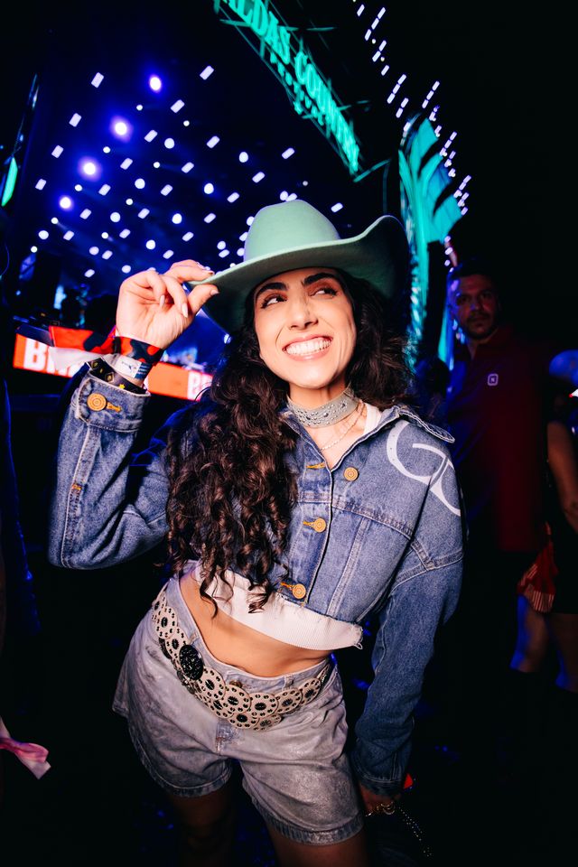 Caldas Country abre 2025 com shows e cena de novela