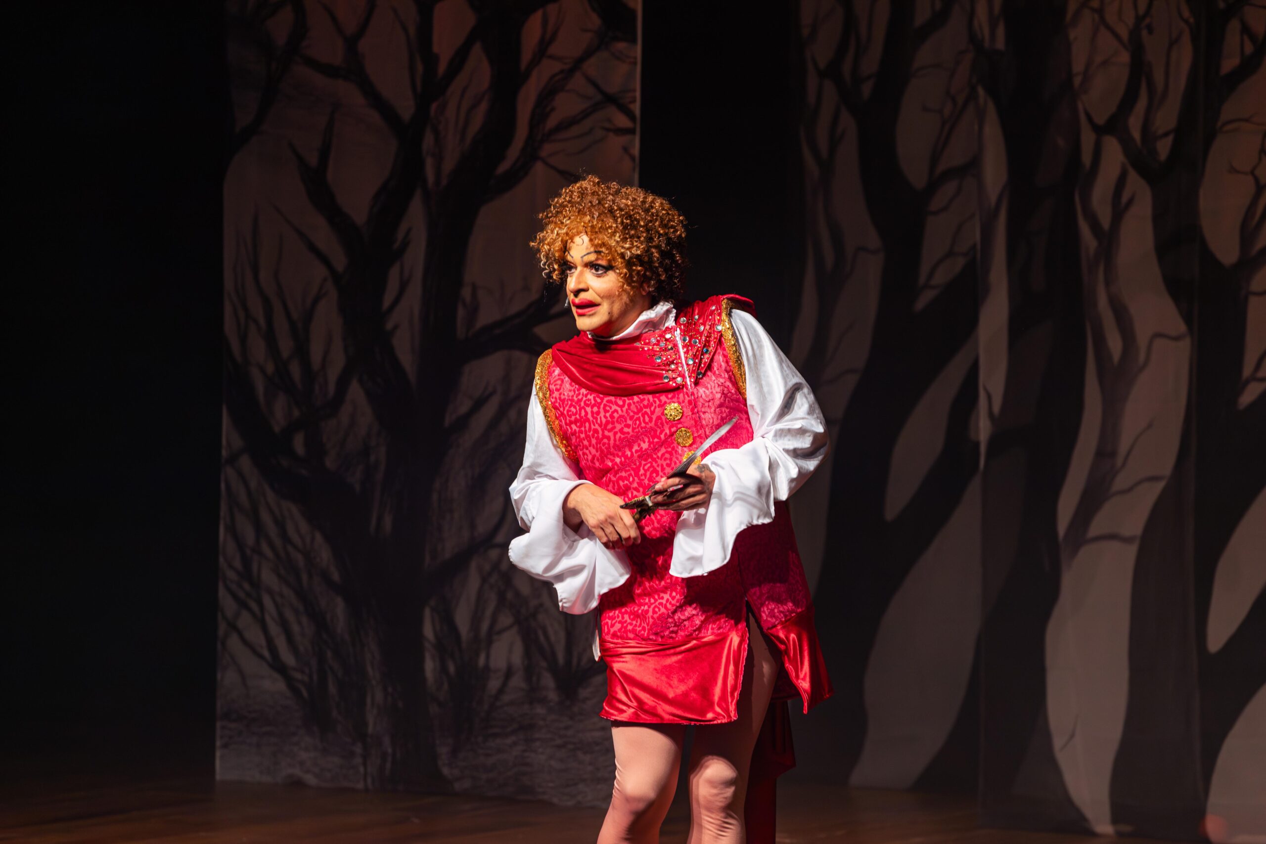 Suzy Brasil presenta la nueva comedia de terror “Uma Noite Horripilante” en el Teatro Miguel Falabella