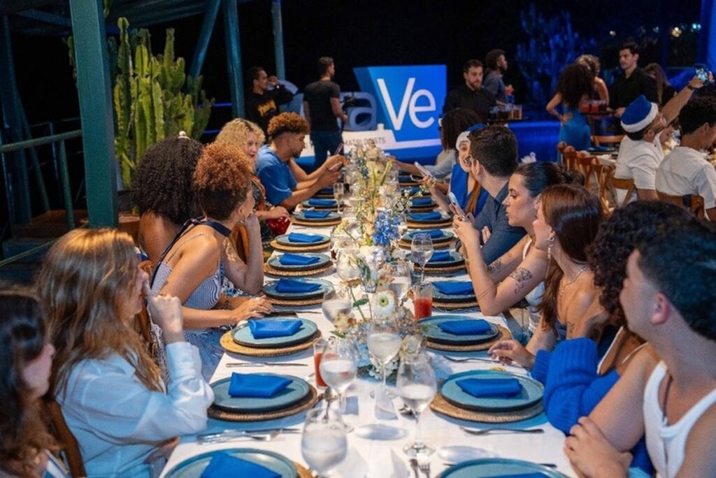 CeraVe hosts CeraGiving and gathers creators in Rio de Janeiro