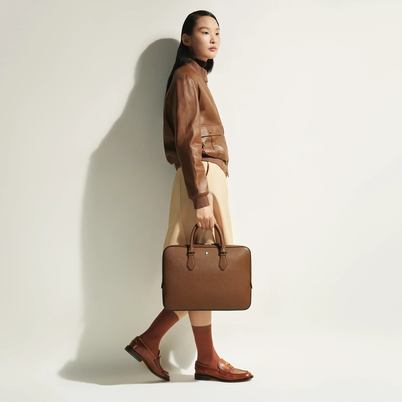 Montblanc unveils its Gift Guide and Happy Holidays 2025 campaign