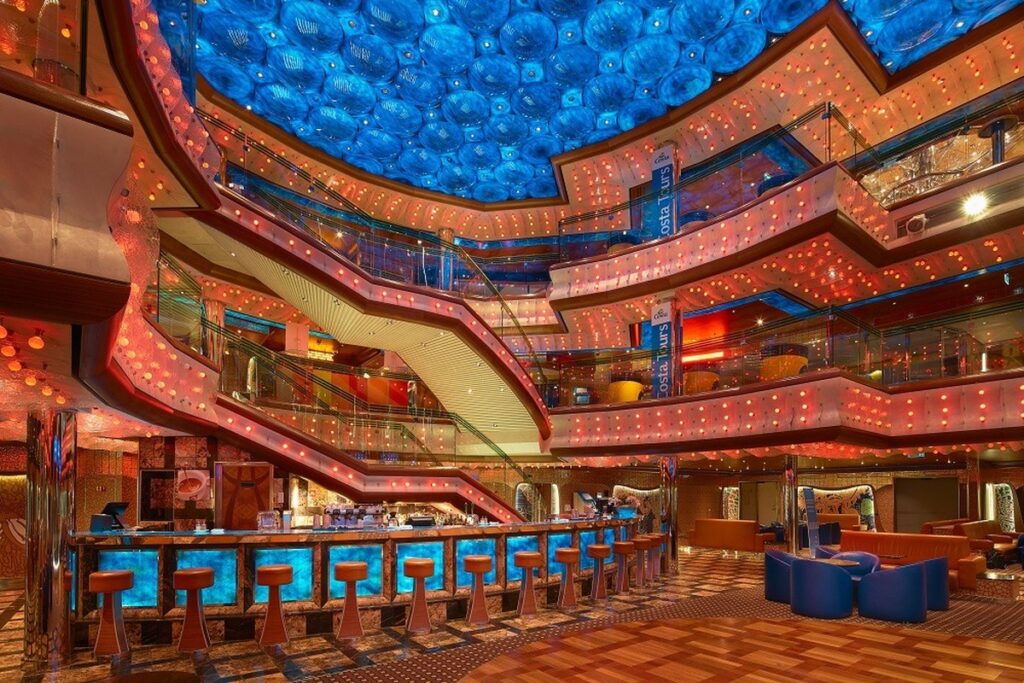 Costa Diadema launches 2025/2026 cruise season in Santos